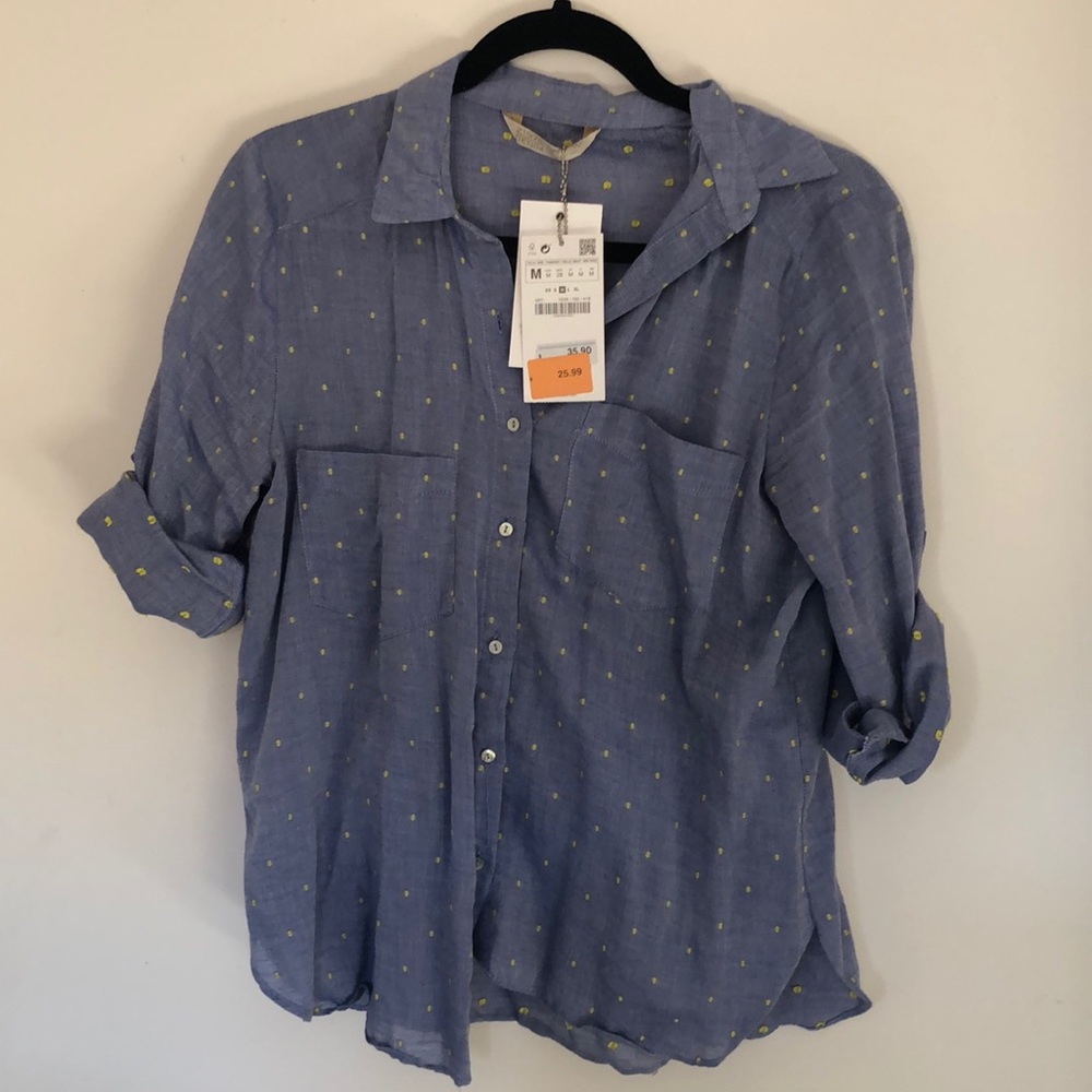 Button down shirt - Picture 3 of 3